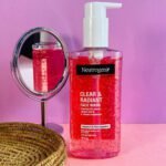 NEUTROGENA Clear & Radiant Face Wash with Vitamin C 200ml - Greece