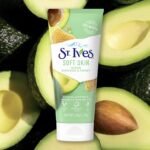 St. Ives Soft Skin Avocado & Honey Scrub-170g