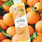 St. Ives Energising Citrus & Cherry Blossom Body Wash-650ml